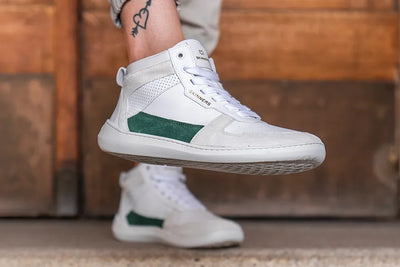 Premium materials, precise handcraft