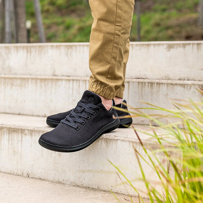 skinners_globetrotter_true_black_3