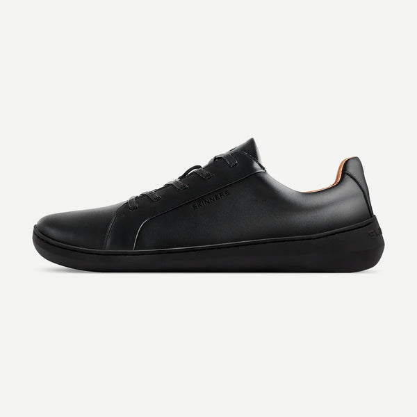 skinners_moonwalker_all_black_side