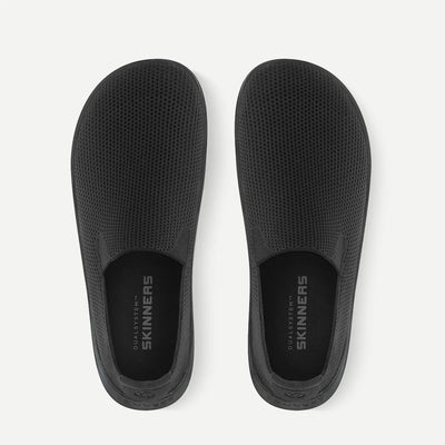 skinners_seaker_true_black_black_top