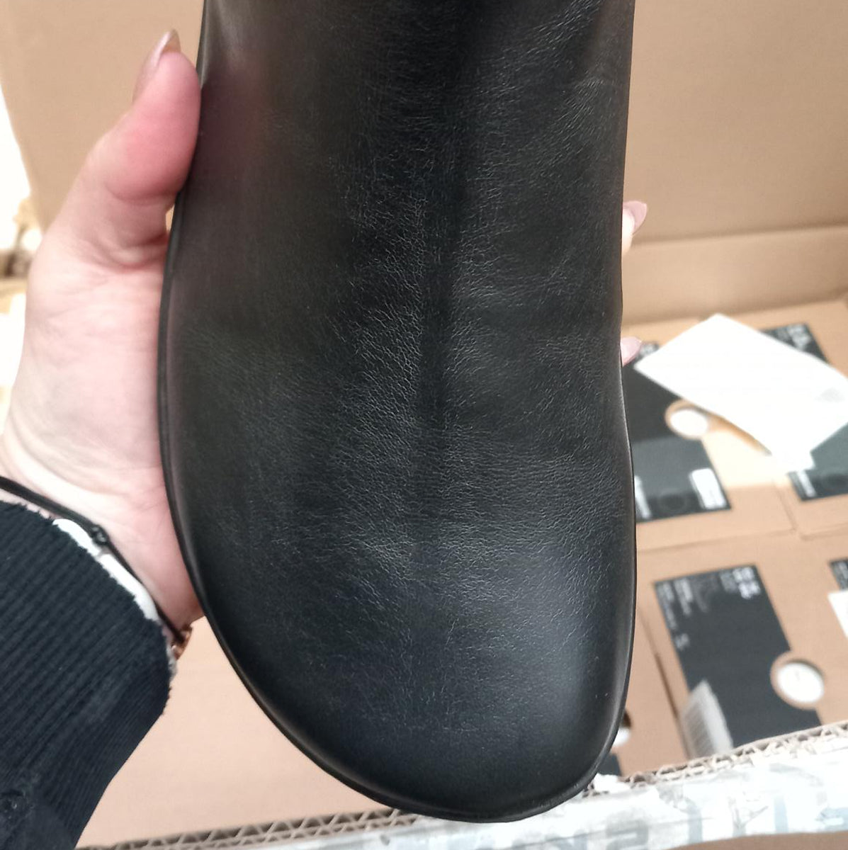 Chelsea Black – Zachraň botu