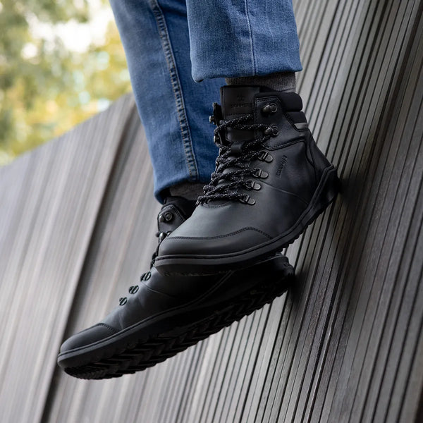Explorer Black