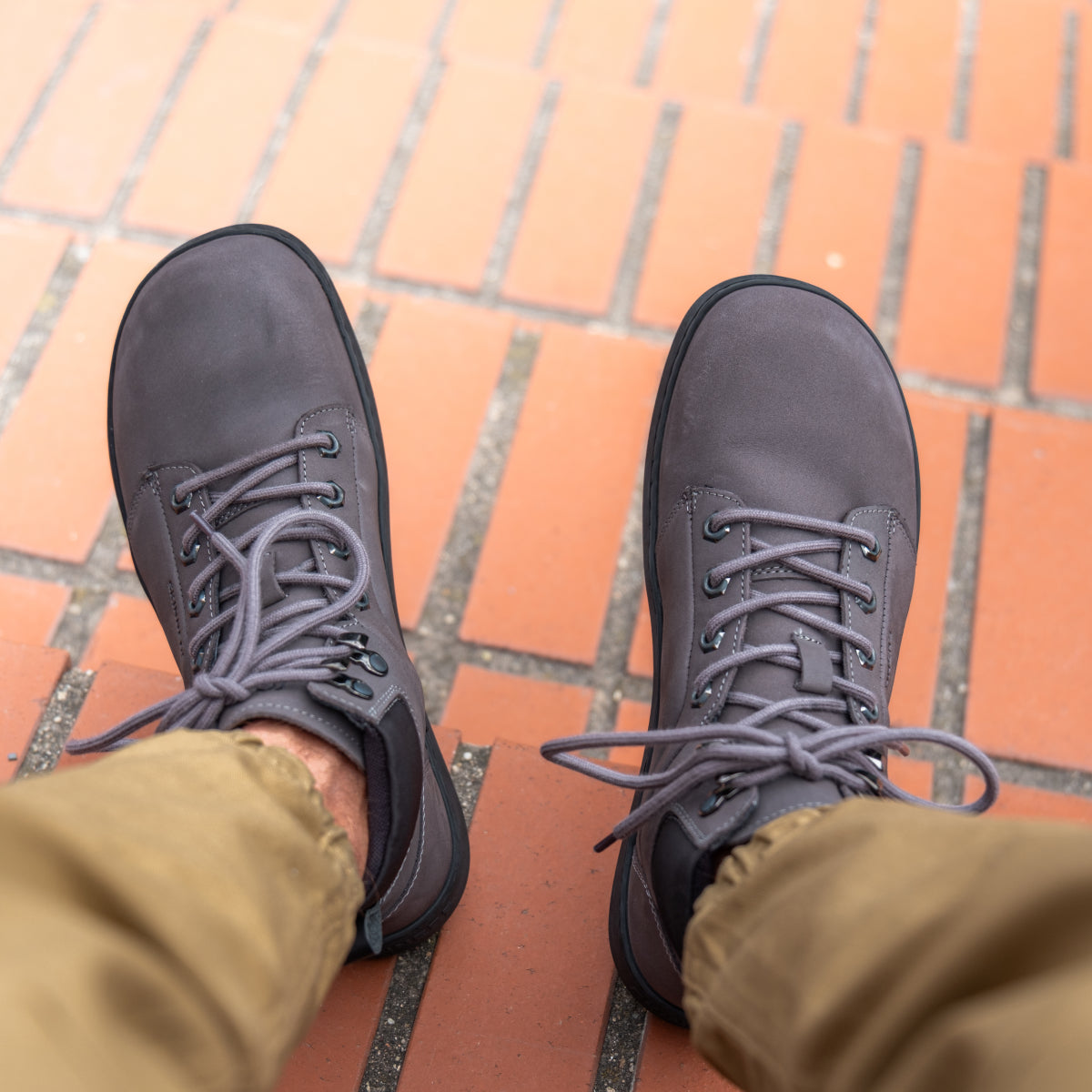 Farmer Dark Grey