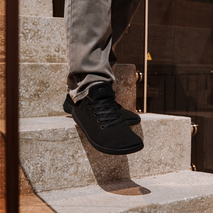 Globetrotter II True Black (Black)