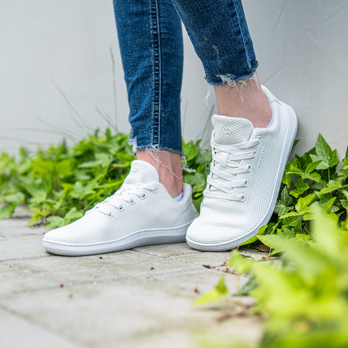 Globetrotter White