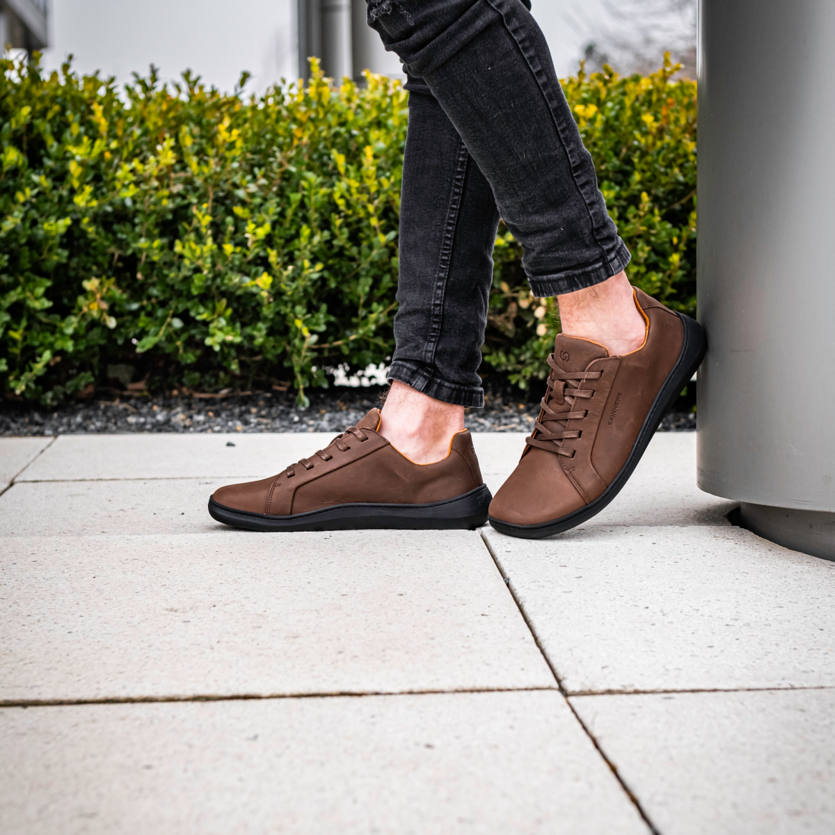 Moonwalker Dark Brown (Black)