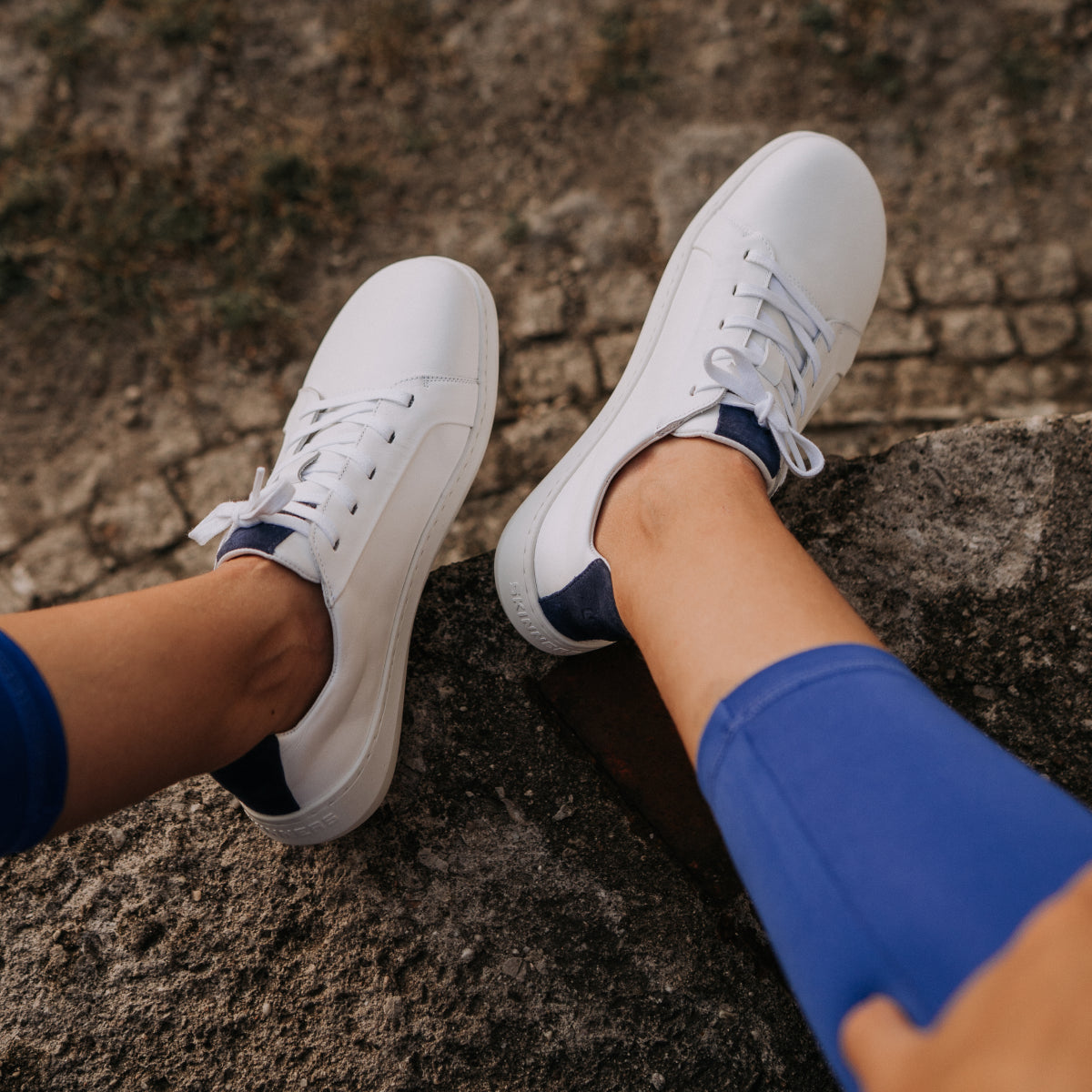 Moonwalker Blue/White