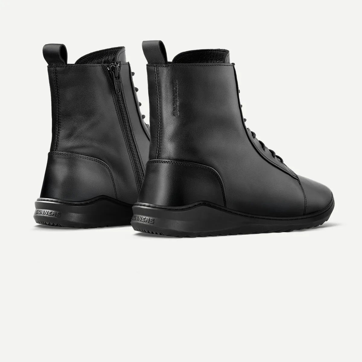 skinners_astra_ii_black_back