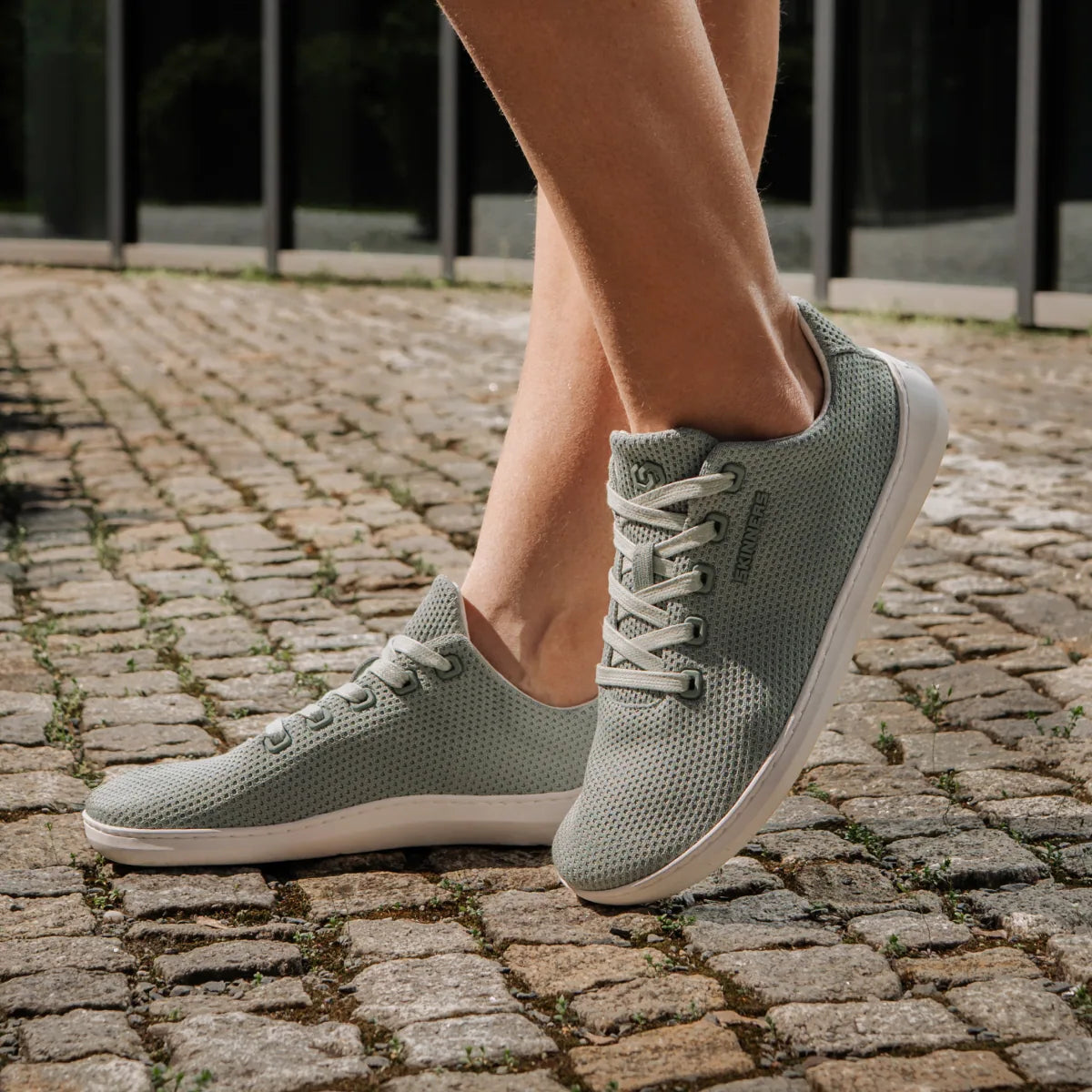 skinners_globetrotter_ii_mist_green_1