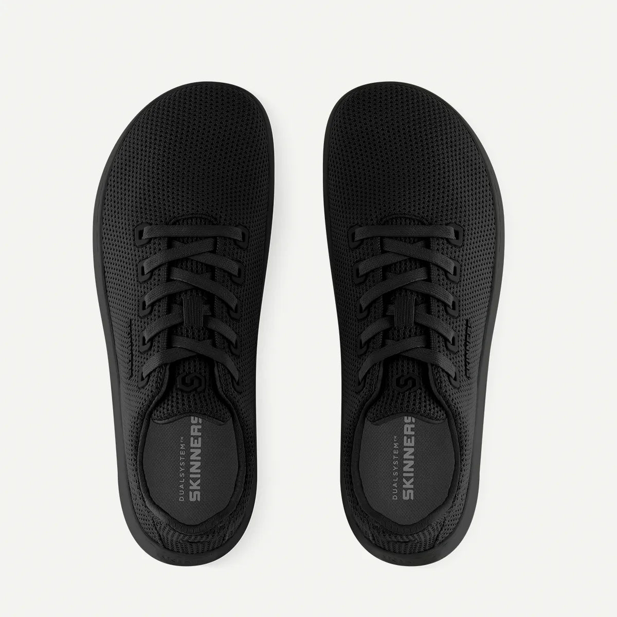 skinners_globetrotter_ii_true_black_black_top
