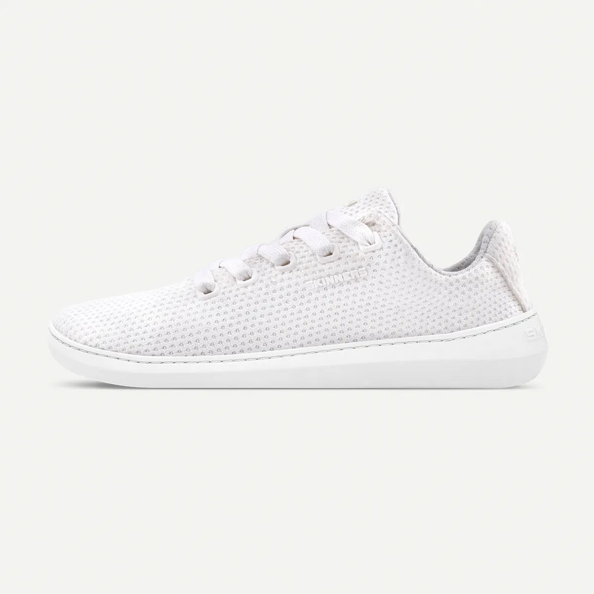 skinners_globetrotter_white_side