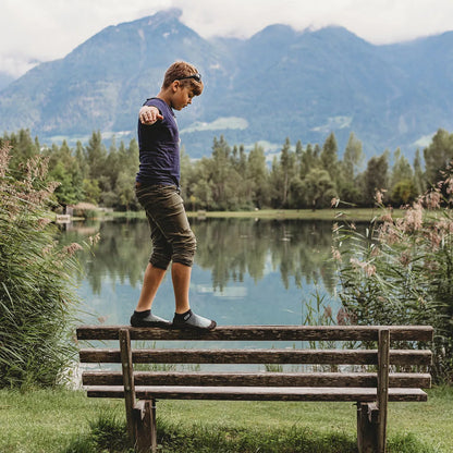 skinners_kids_line_2_0_stone_3