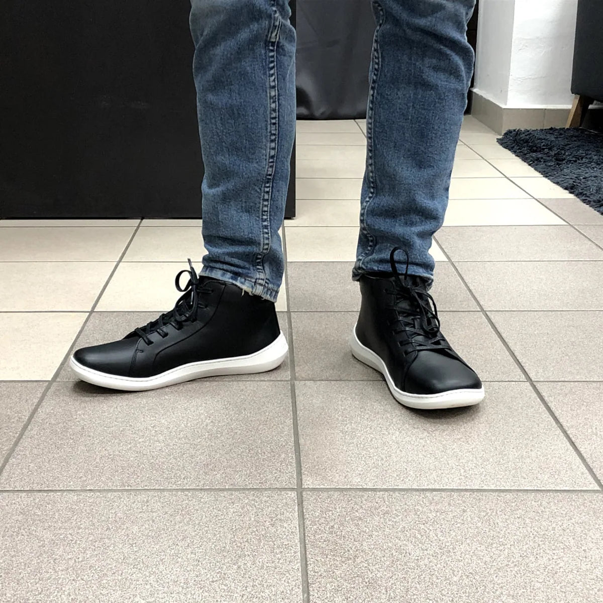 skinners_moonwalker_high_top_black_1
