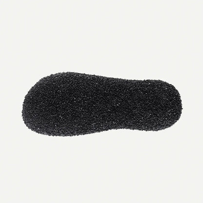skinners_outsole_sockshoes_compression