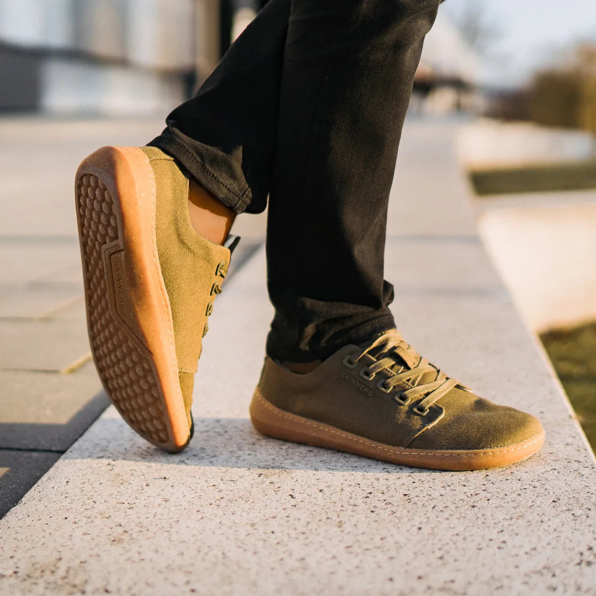 skinners_wanderer_ii_military_green_1
