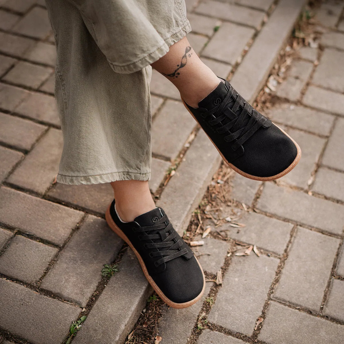skinners_wanderer_ii_true_black_3